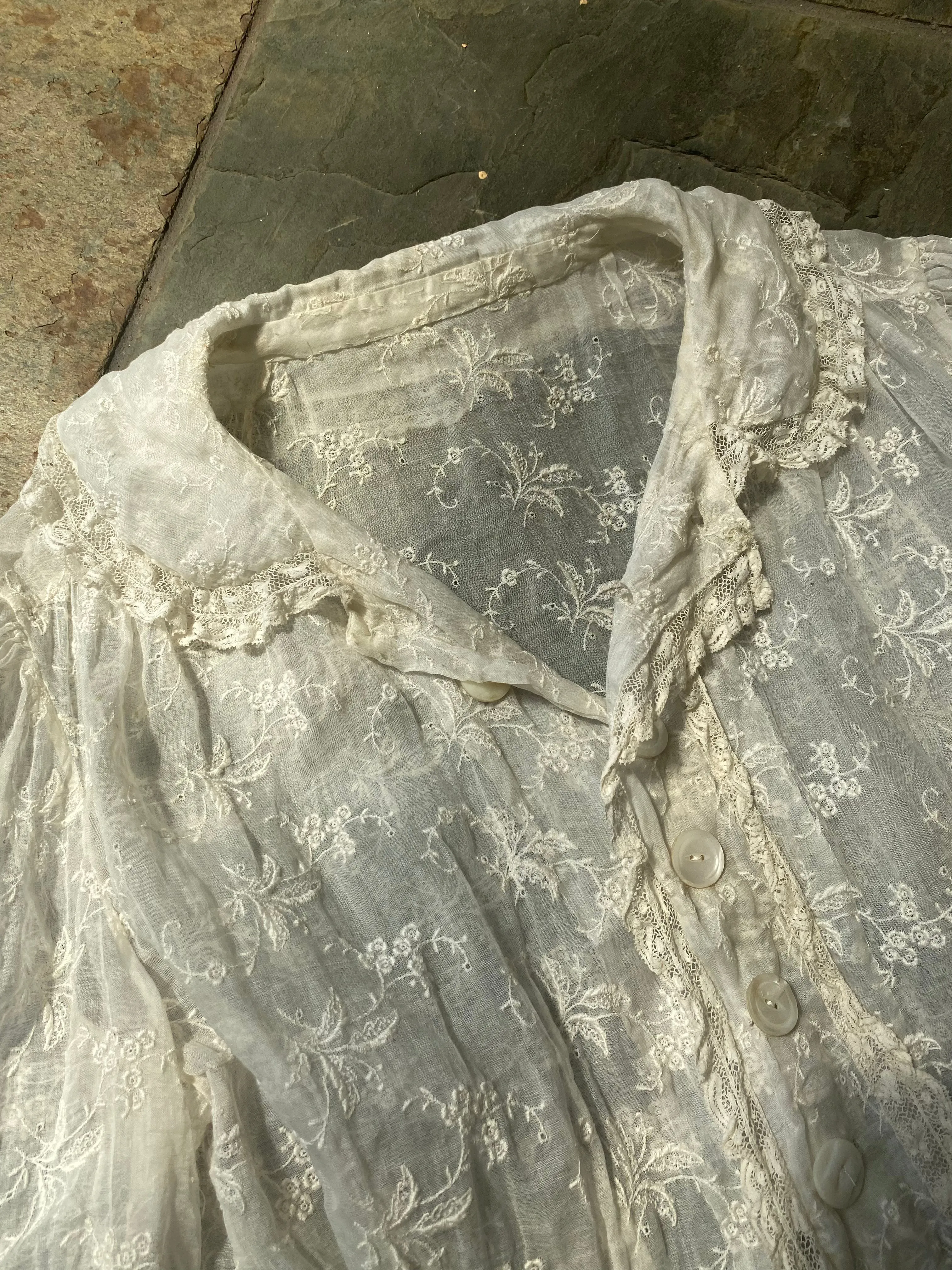 Antique Early 1900s Embroidered Cotton Button up Blouse