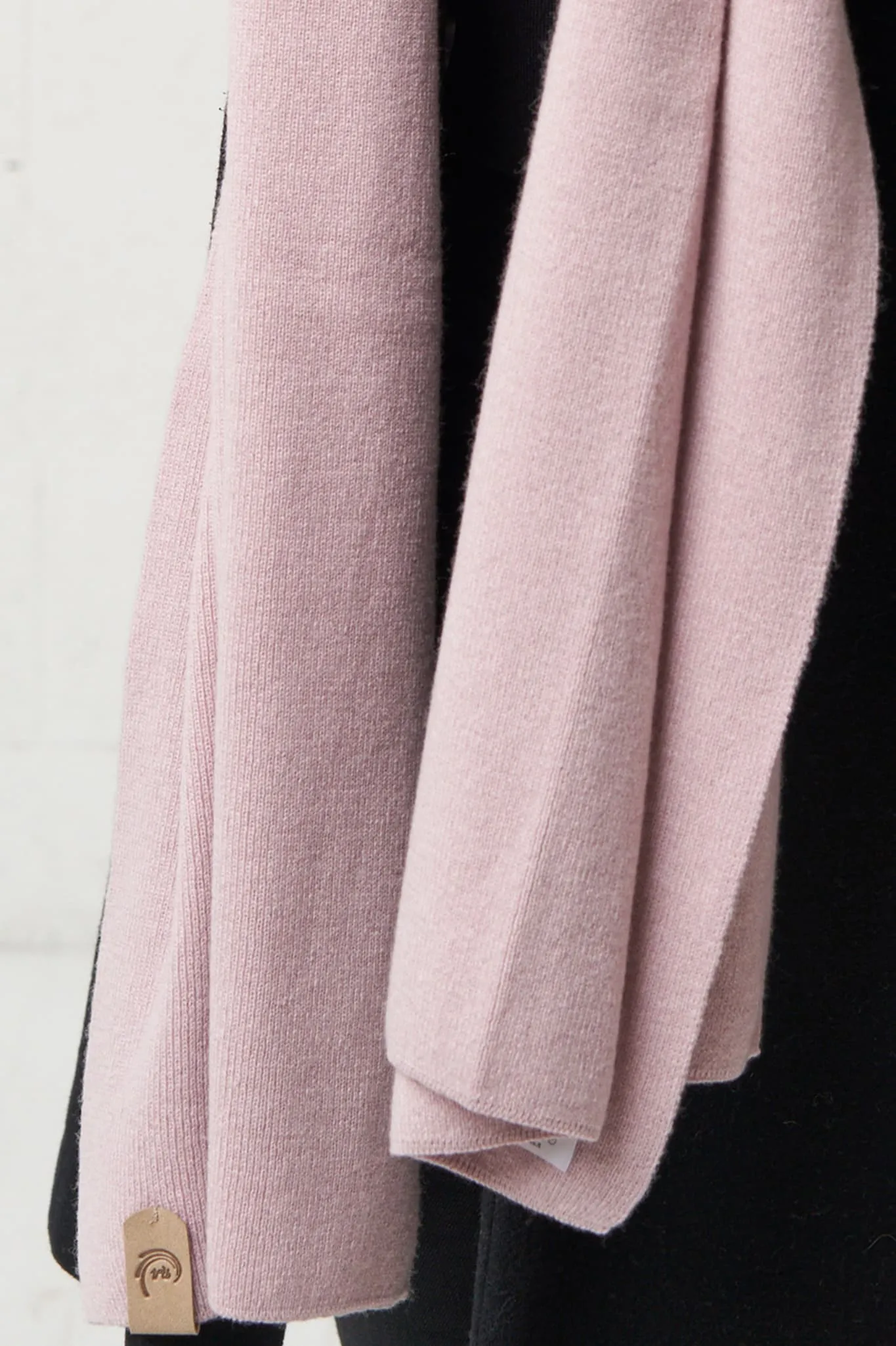 Cashmere warm scarf