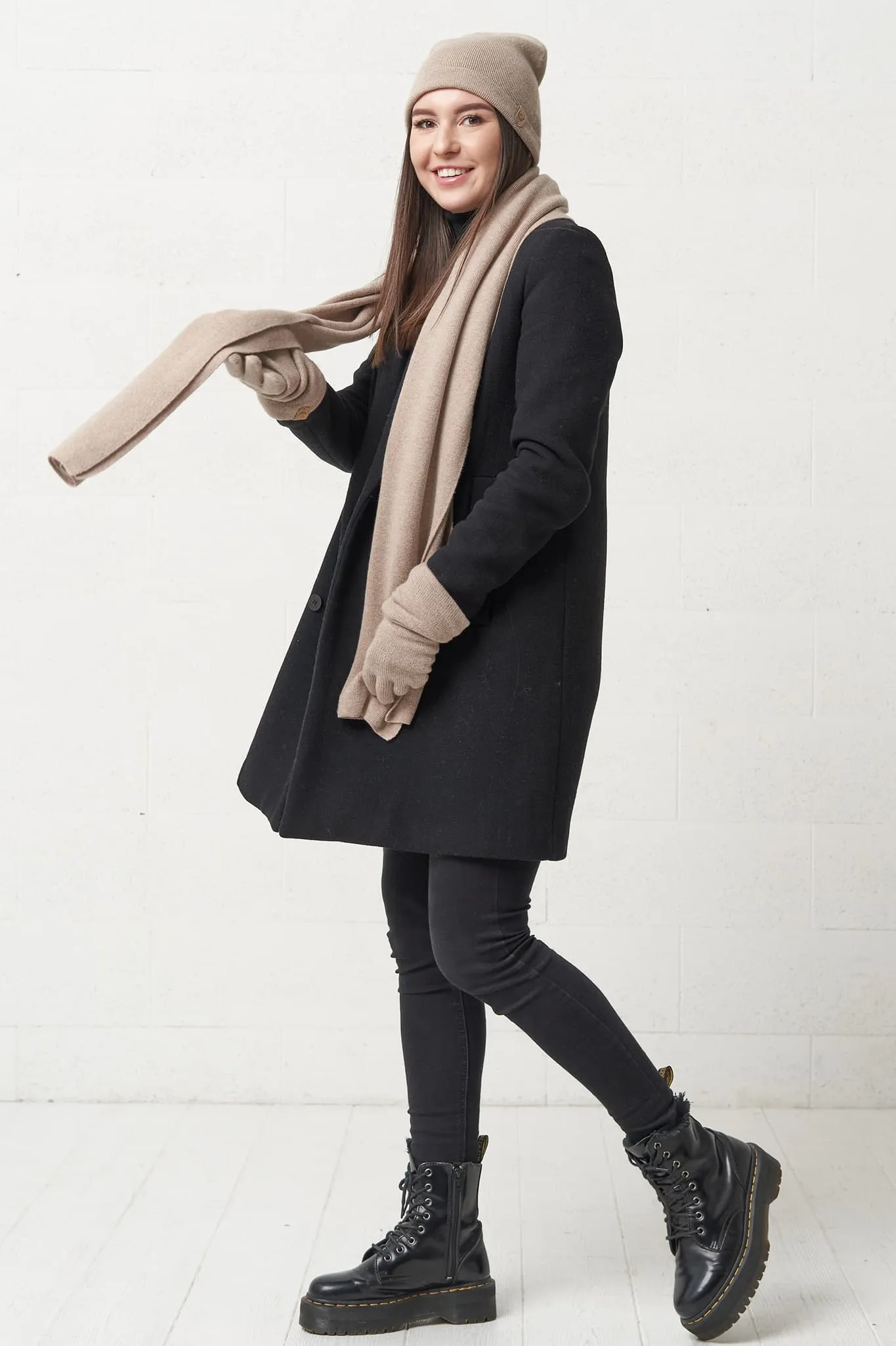 Cashmere warm scarf