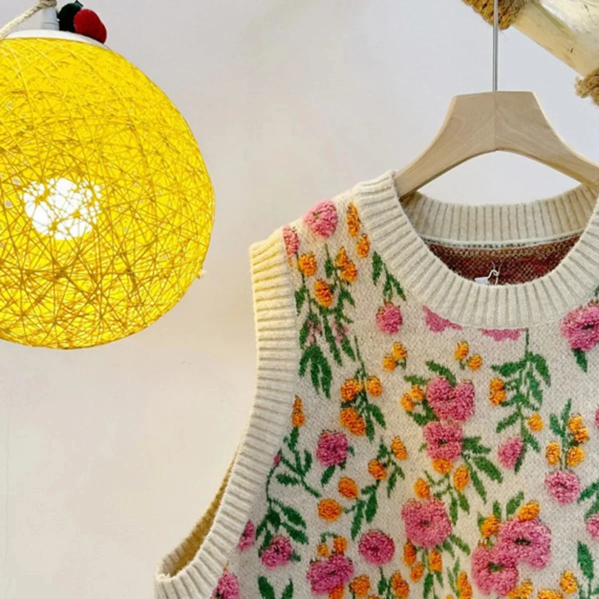 Pink Peach Blossom Knitted Vest For Women