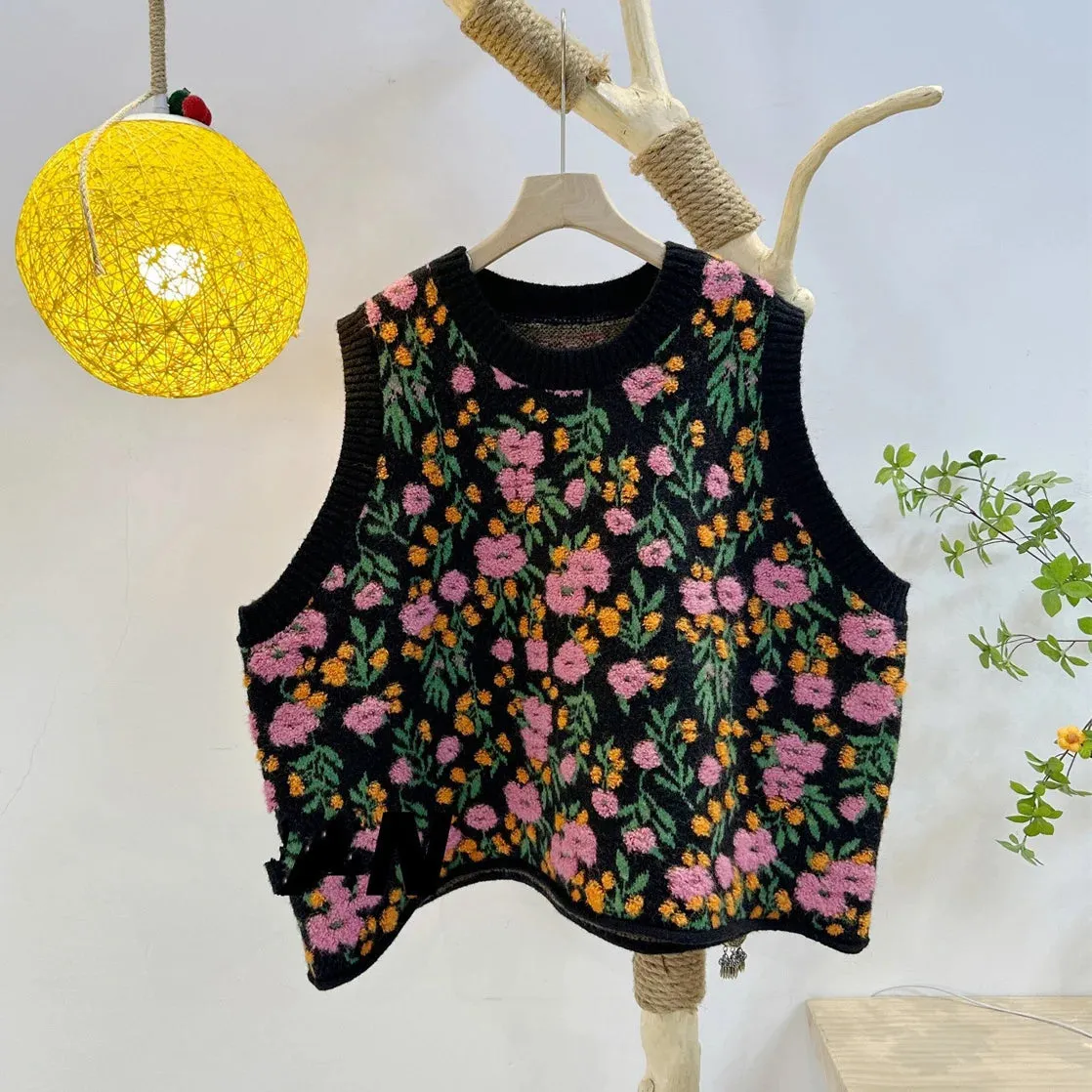 Pink Peach Blossom Knitted Vest For Women