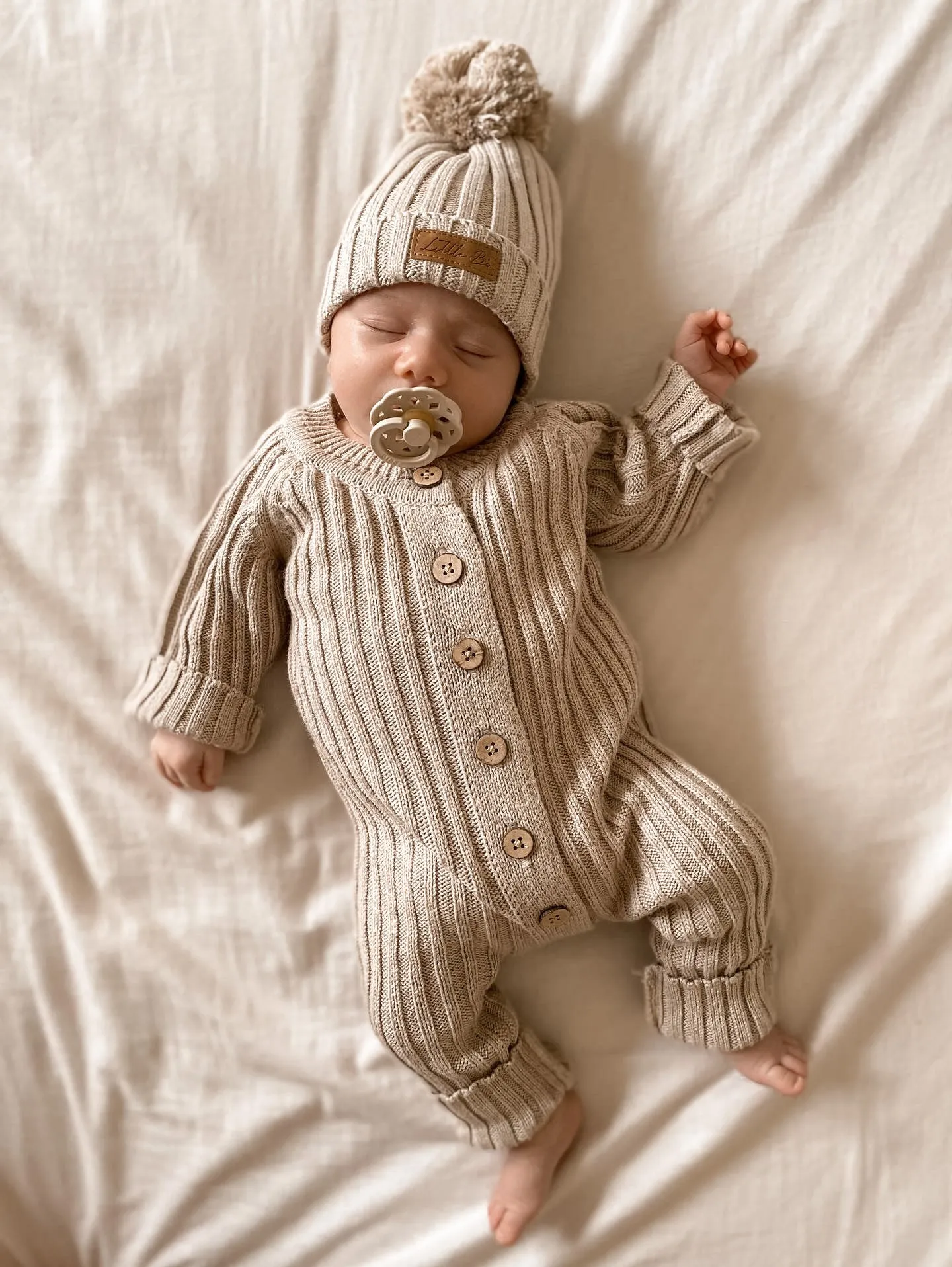 RIBBED KEEPSAKE | OAK