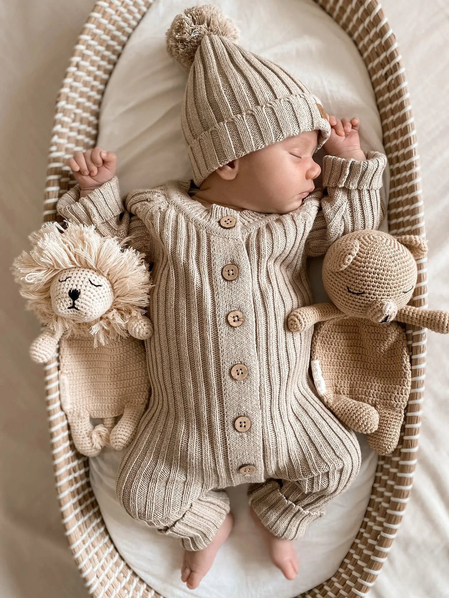 RIBBED KEEPSAKE | OAK