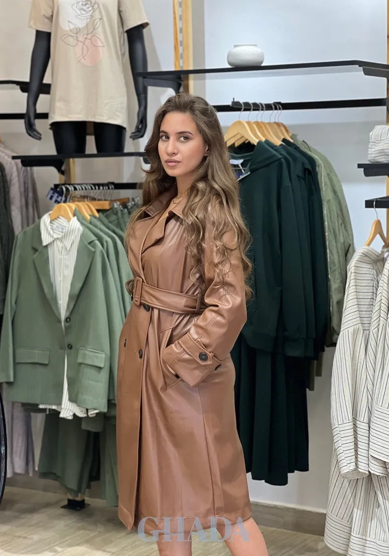Trench-coat en simili cuir marron
