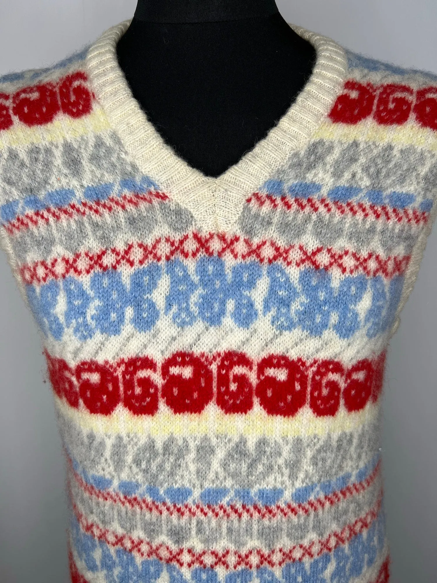 Vintage 1970s Patterned Wool V Neck Tank Top in Cream - Size L